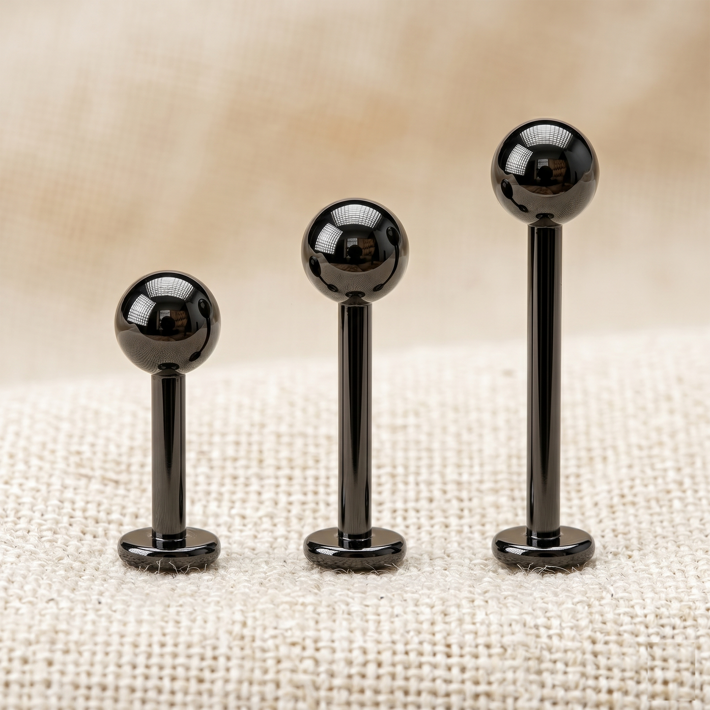 Black Steel Externally Threaded Ball Labret