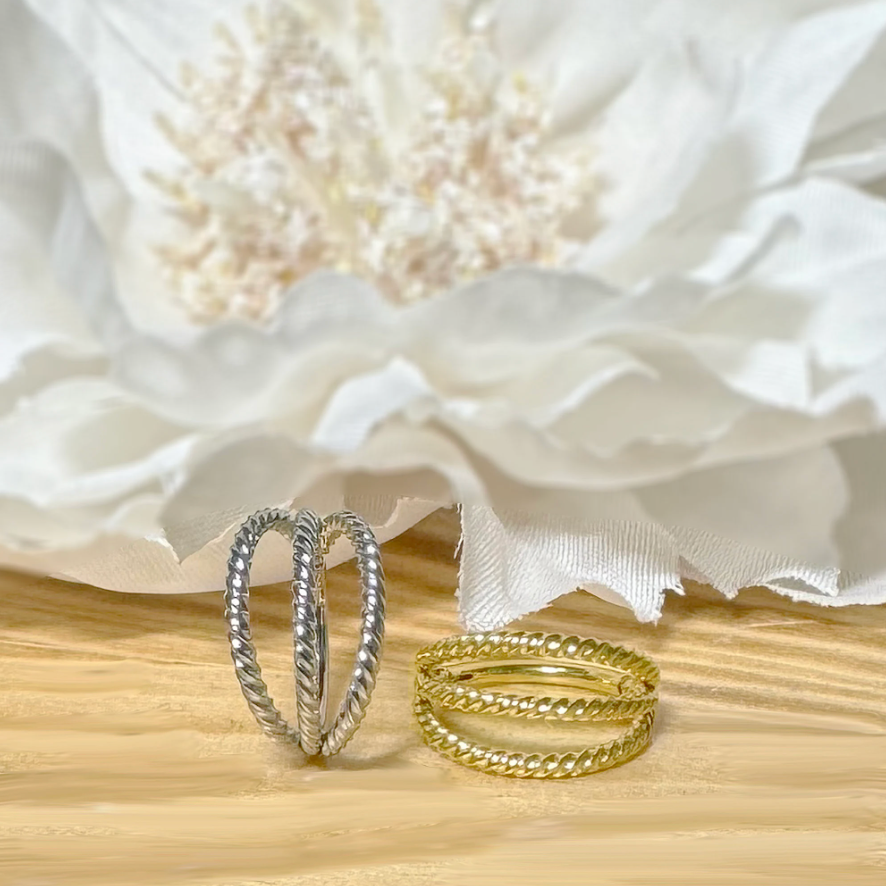 ✨ 16G Triple Braided Hinged Hoop