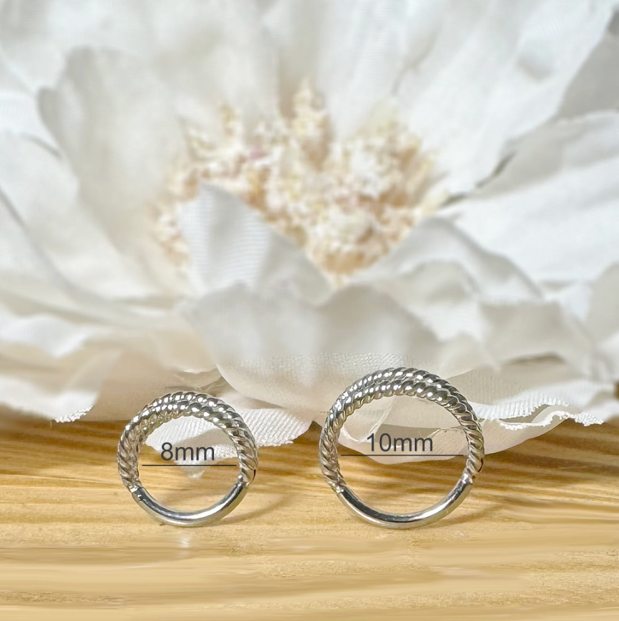 ✨ 16G Triple Braided Hinged Hoop