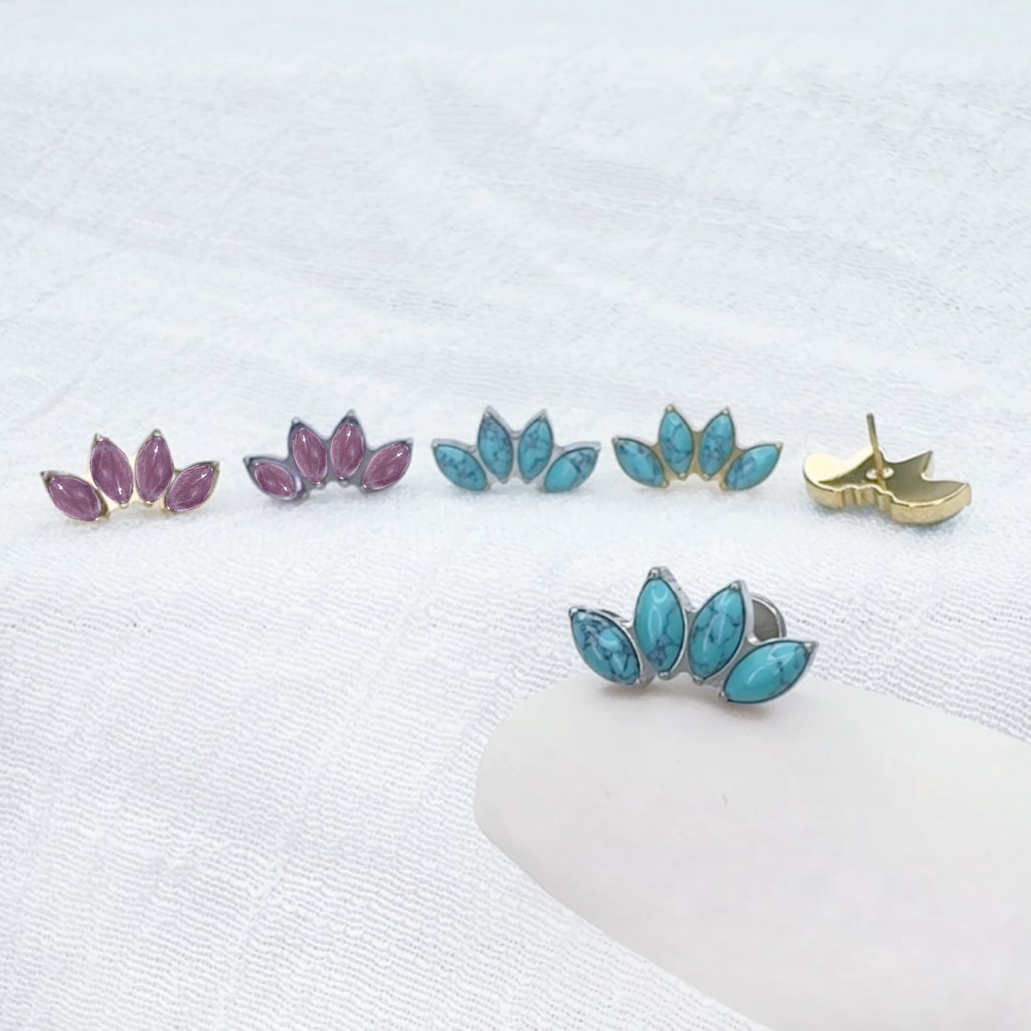 ✨ Titanium Marquise Natural Stone Top Threadless Labret