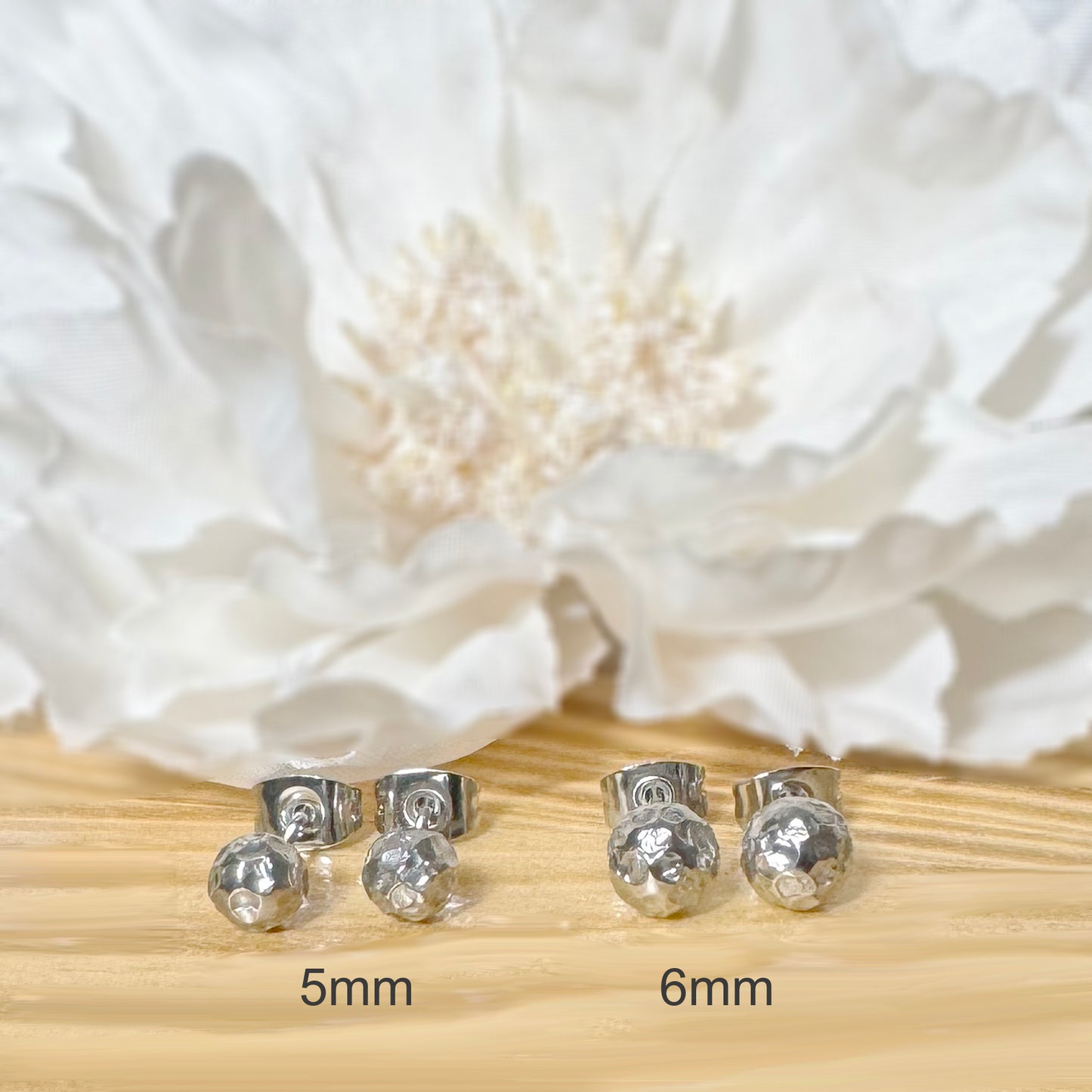 ✨ Surgical Steel Hammered Ball Stud Earring