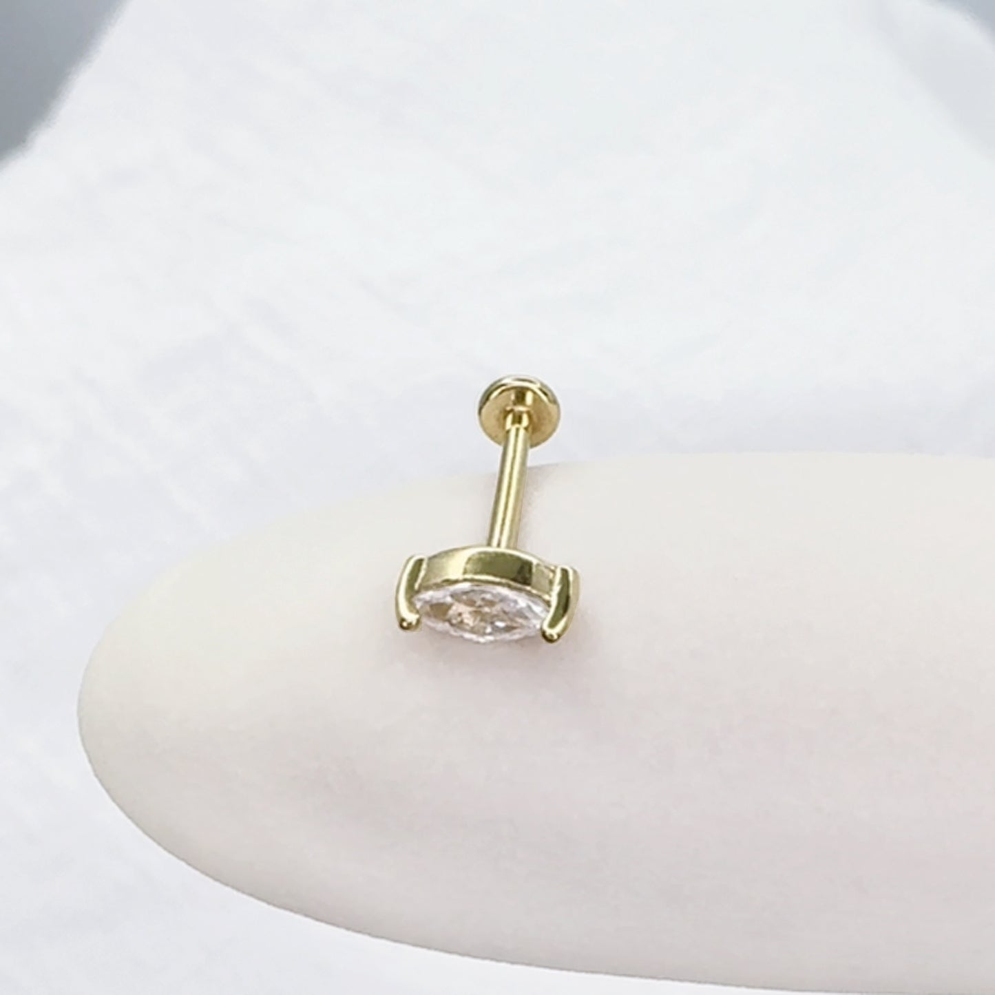 ✨ 14K Solid Yellow Gold 20G Marquise CZ Top Threadless Labret Stud