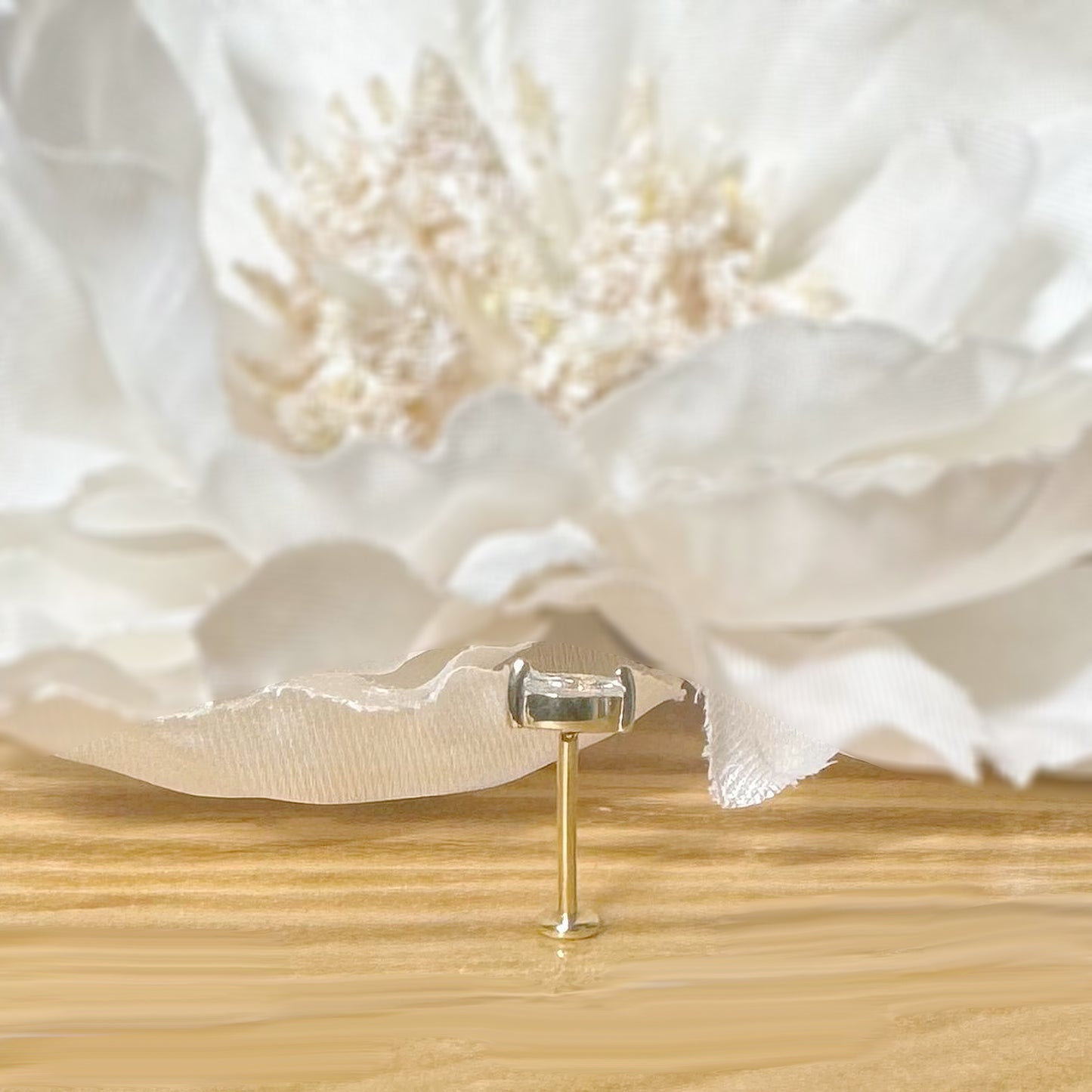 ✨ 14K Solid Yellow Gold 20G Marquise CZ Top Threadless Labret Stud