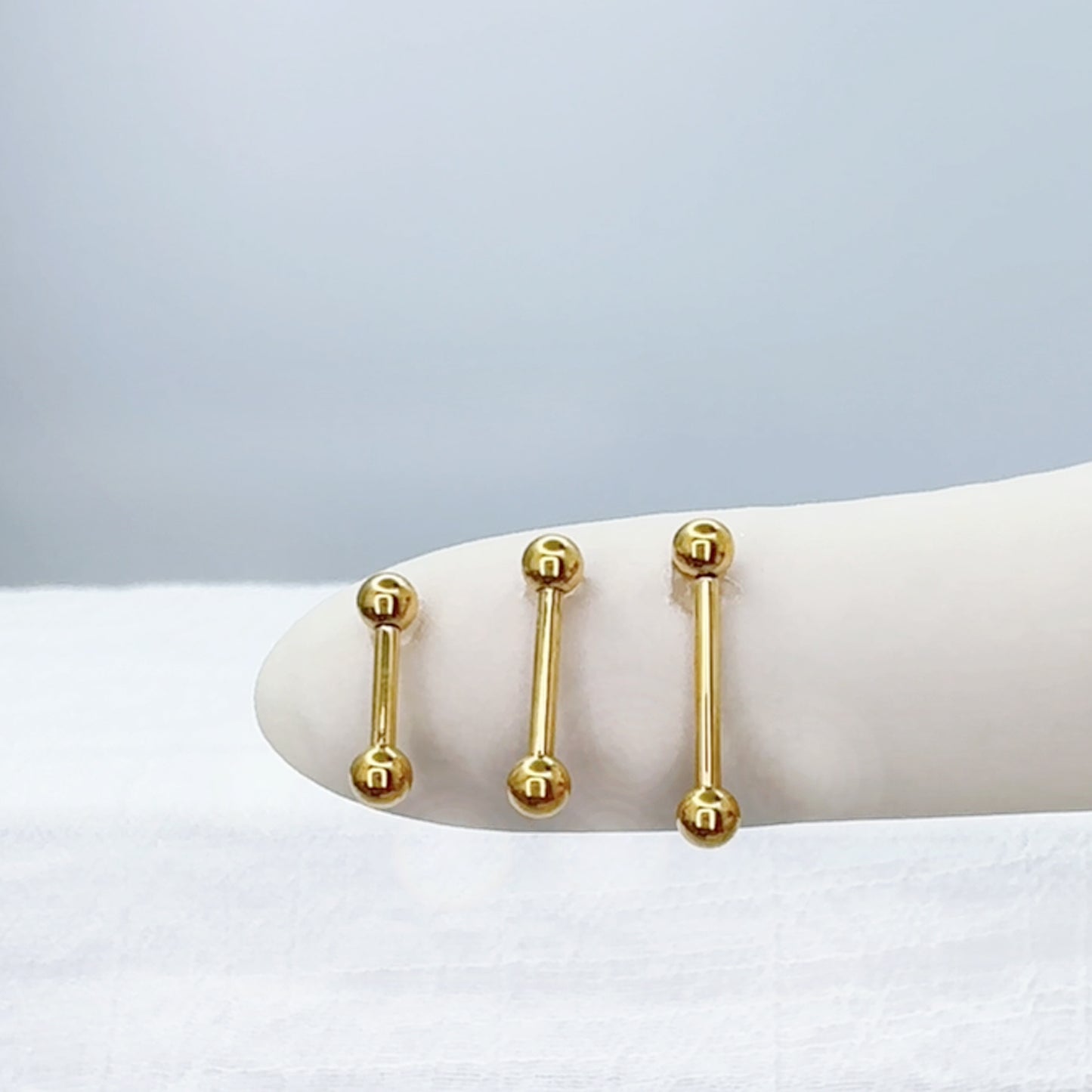✨ Gold Titanium Threadless Push In Barbell with One Fixed Ball 16G 14G