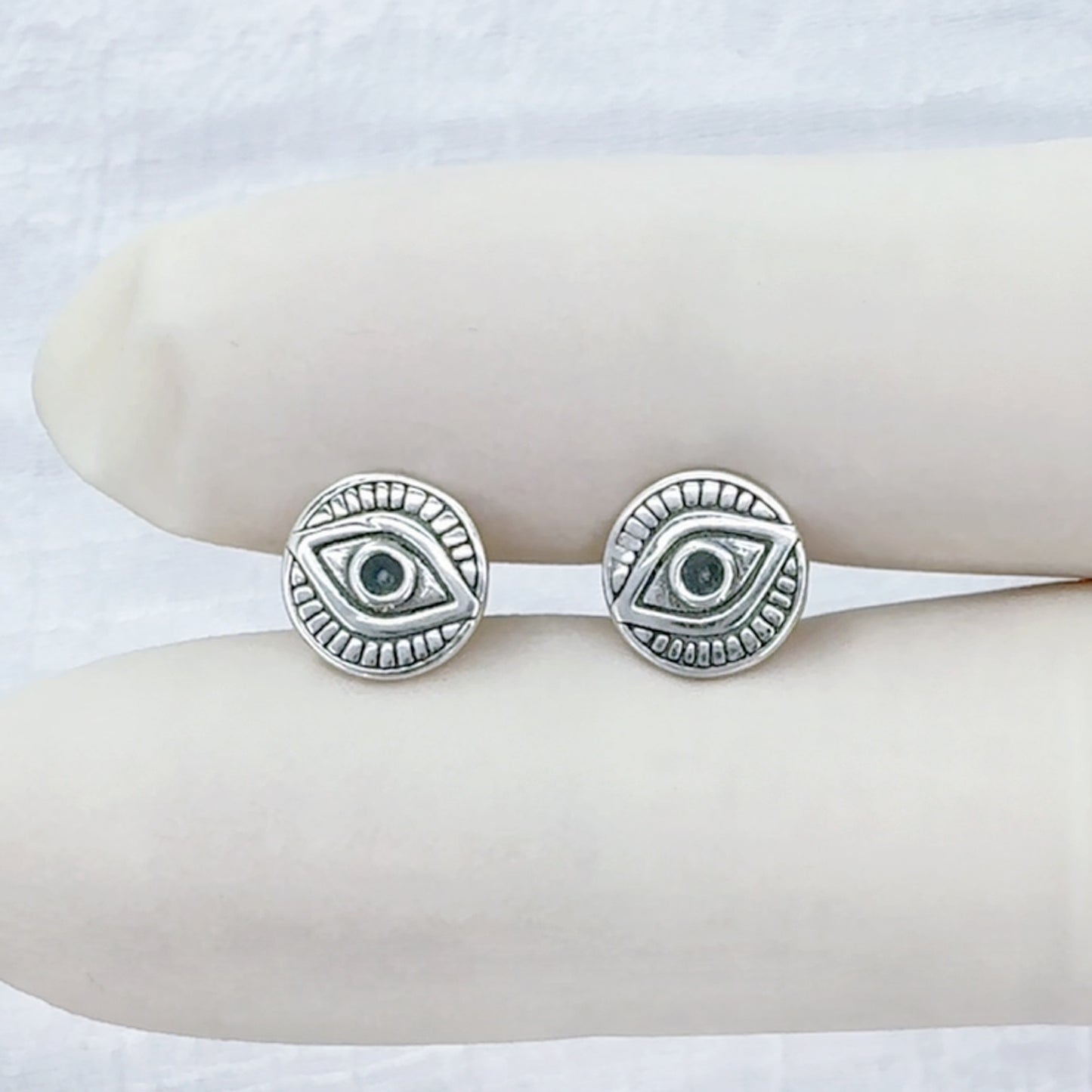 ✨ 925 Silver Evil Eye Stud Earrings