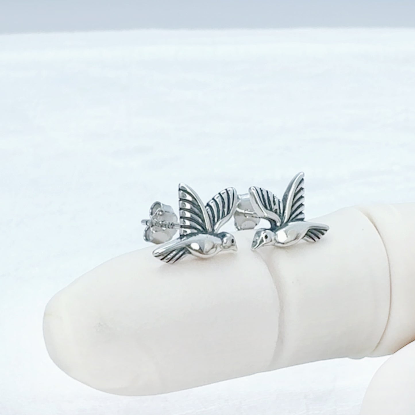 ✨ 925 Silver Hummingbird Stud Earrings