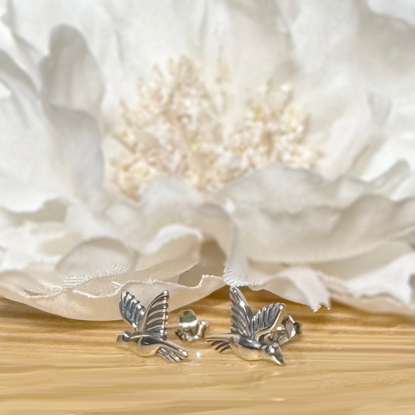✨ 925 Silver Hummingbird Stud Earrings