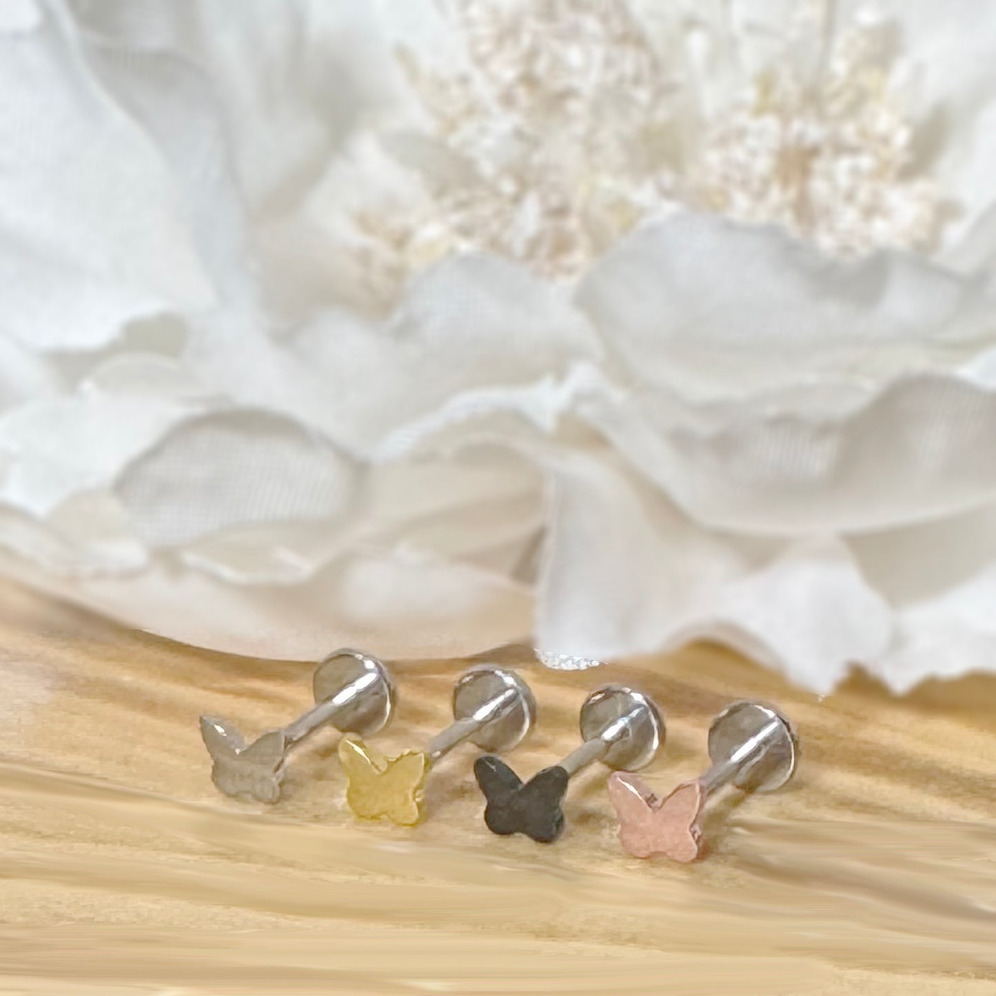 ✨ Titanium Threadless Push In Butterfly Top Labret Bar Stud