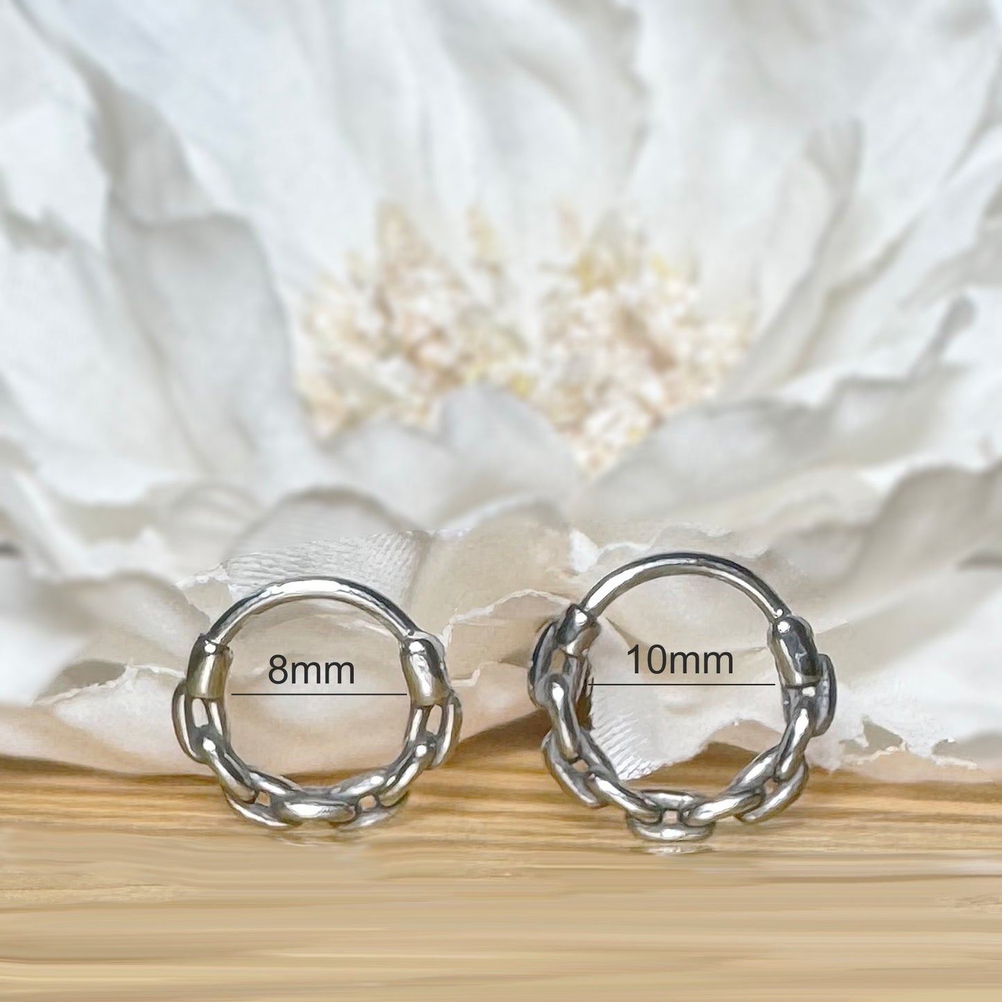 ✨ 16G 316L Surgical Steel Hinged Segment Hoop Ring with Chain Link Design