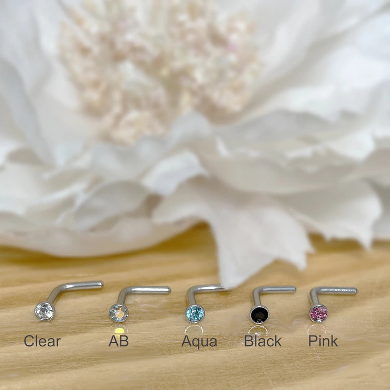 ✨ Surgical Steel 2.5mm CZ L-Bend Nose Stud