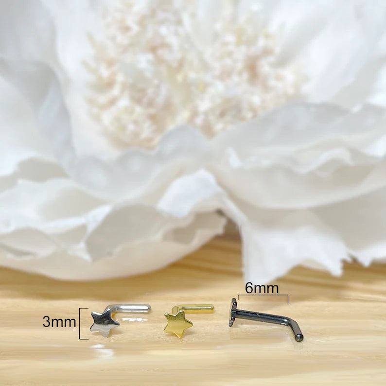 Titanium Star Top L-Bend Nose Ring