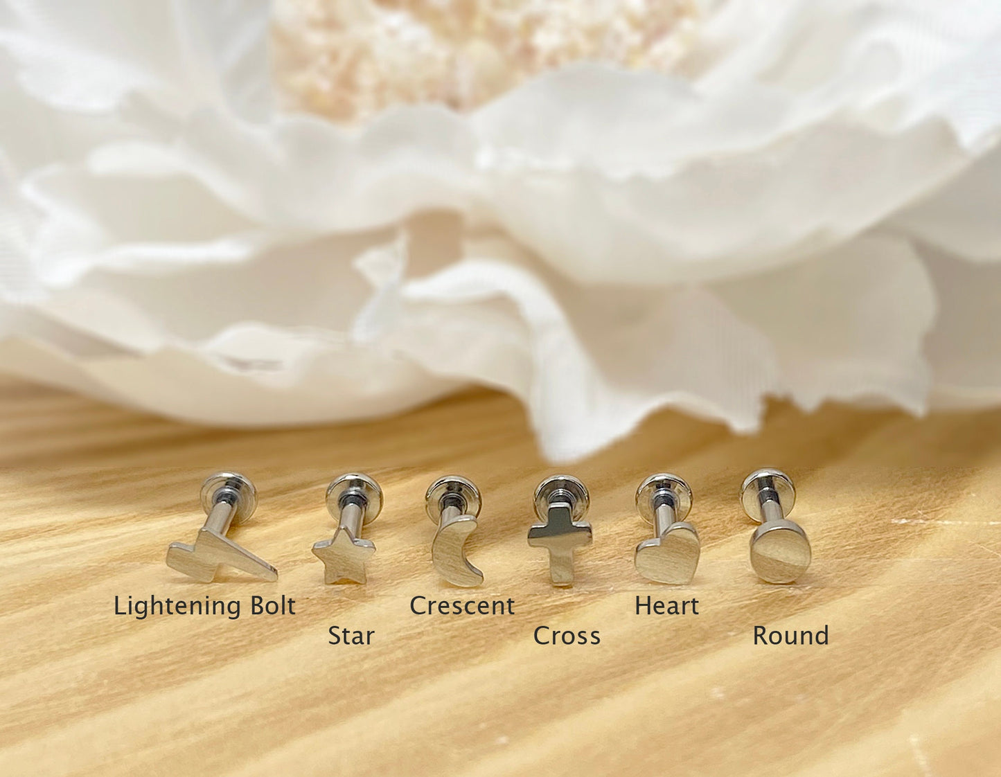 ✨ Titanium Round Circle Internally Threaded Flat Back Labret 16G