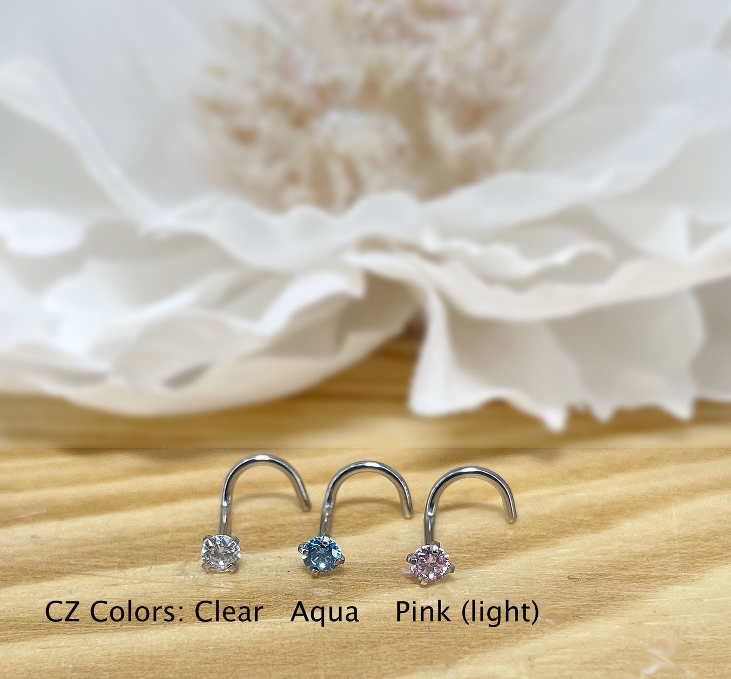 ✨ Round CZ Screw Nose Ring 20G
