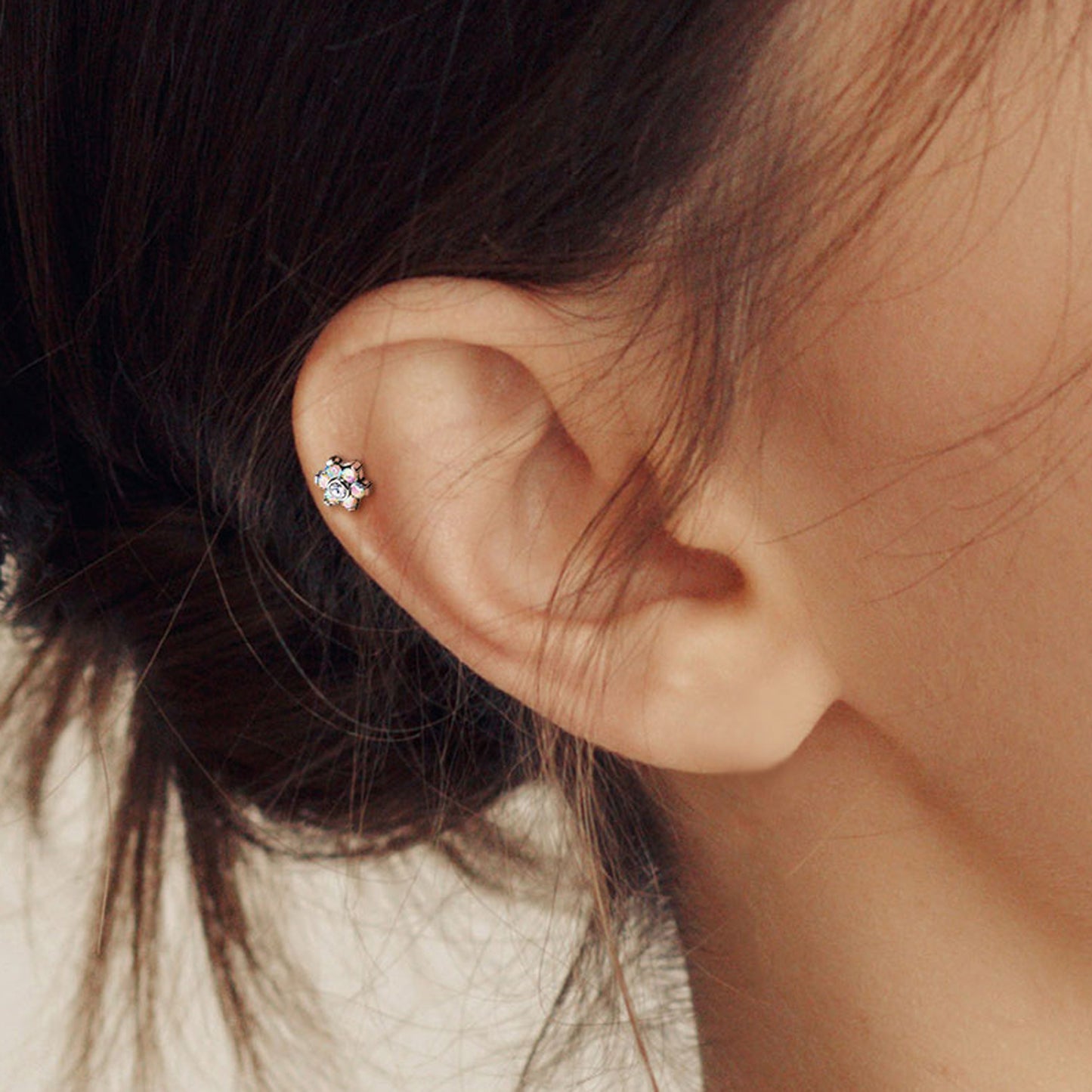 Titanium Flower CZ Threaded Labret Stud 16G