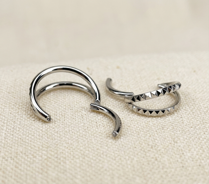 Surgical Steel Double Pyramid Cuts Clicker Hoop 16G