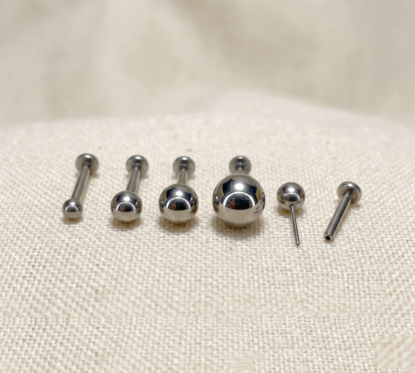 Titanium Round Ball Threadless Labret Stud