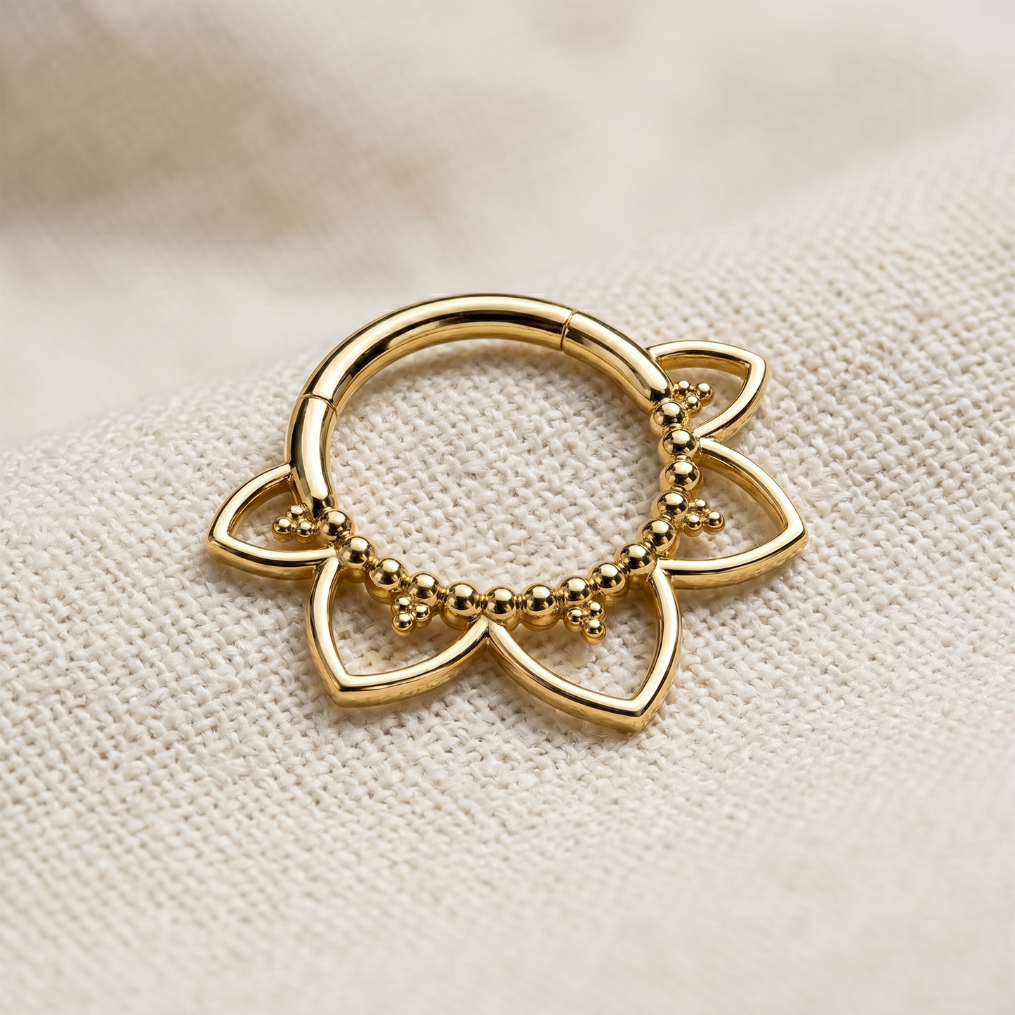 Surgical Steel Flower Hinged Clicker Hoop 16G