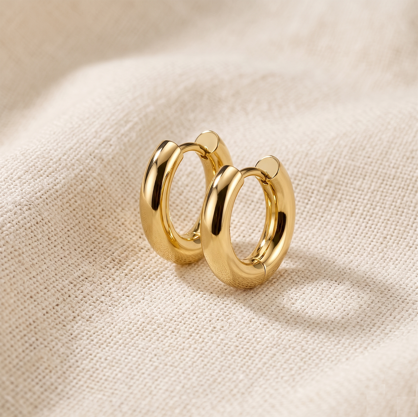 Surgical Steel Plain Huggie Hoop Earrings 3mm
