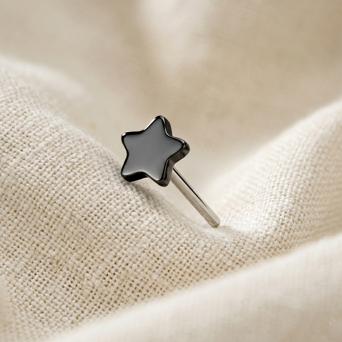 Titanium Plain Star Threadless Top