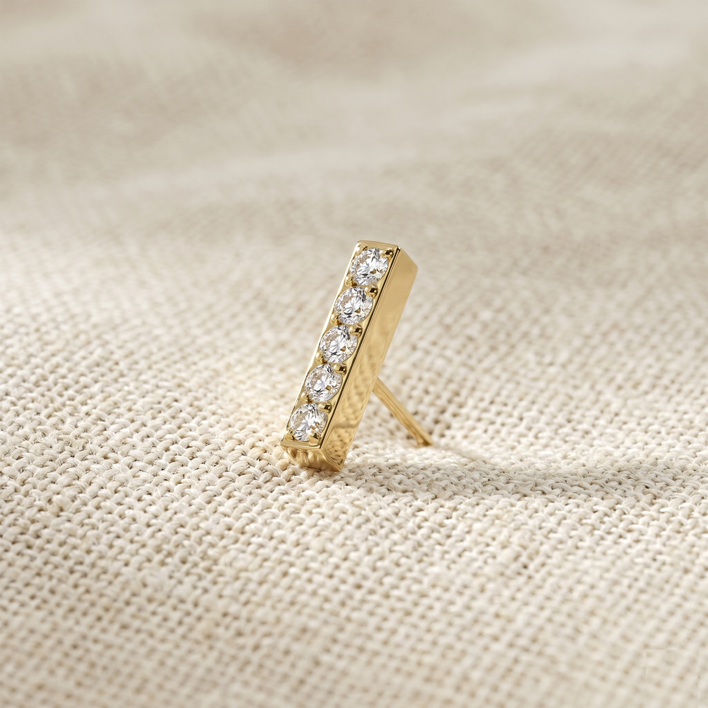 Titanium CZ Bar Threadless Top