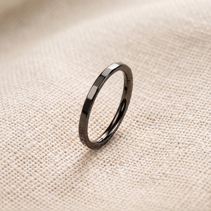 Titanium Faceted Hinged Clicker Hoop