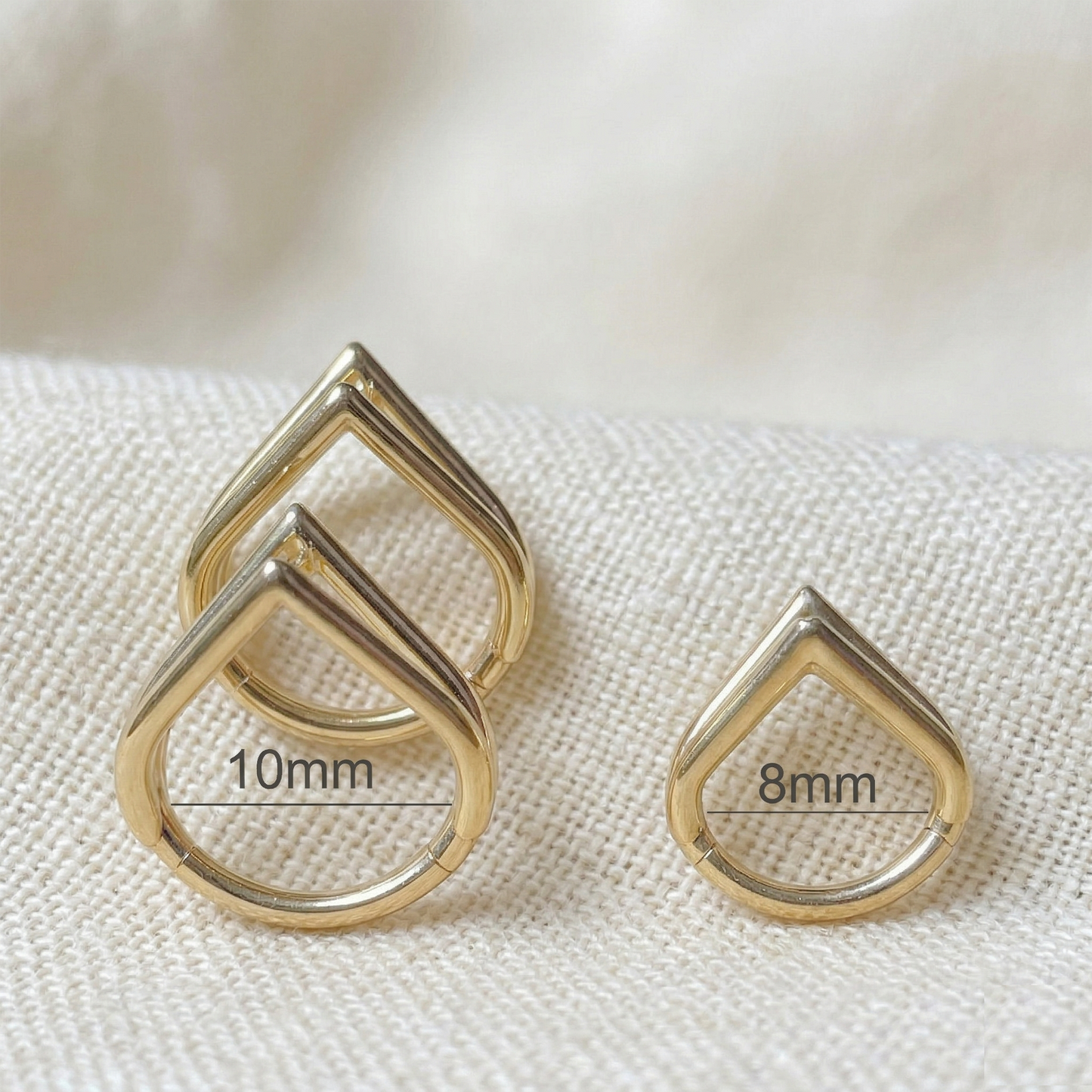 Titanium Triple Chevron Clicker Hoop 16G