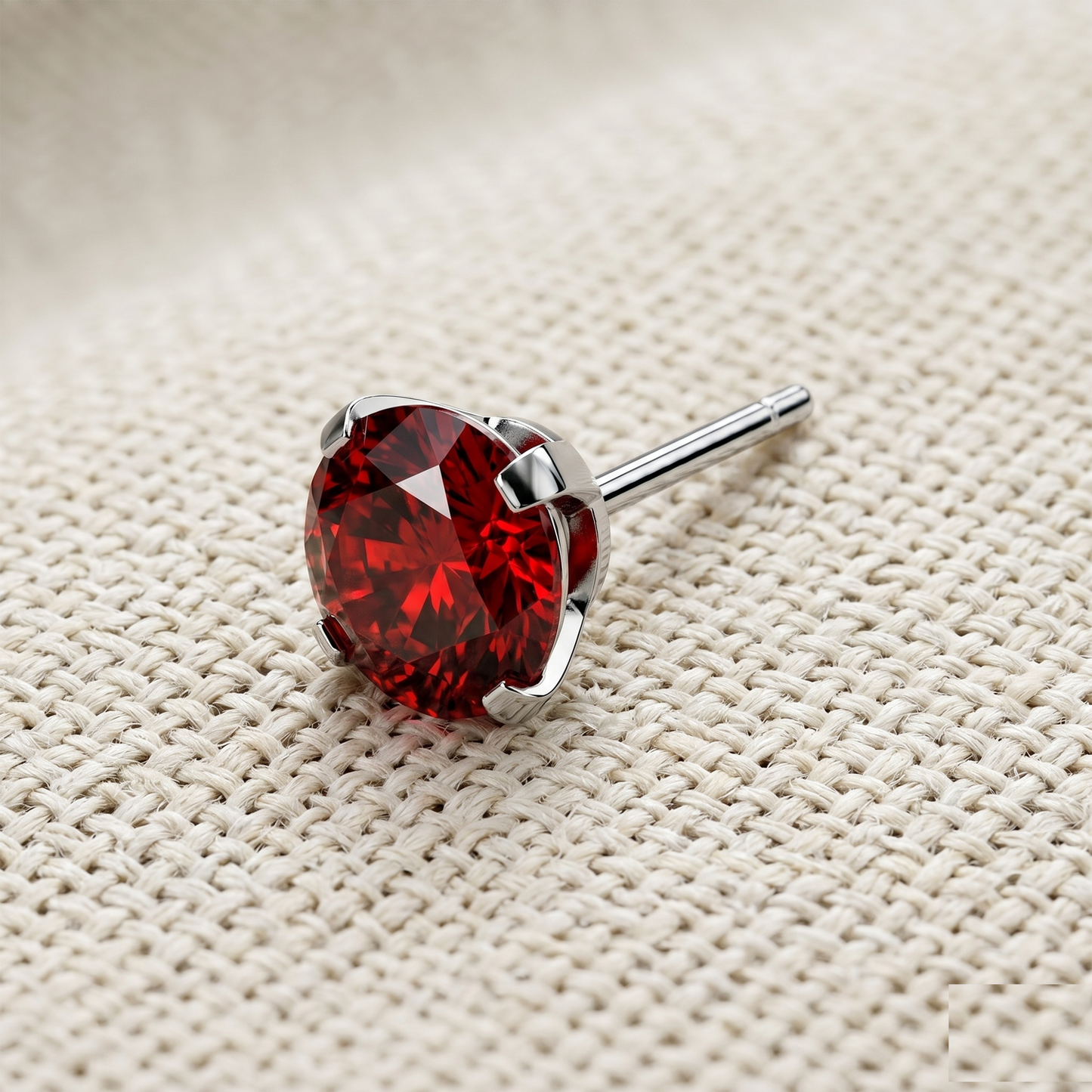 Titanium CZ Claw Setting Threadless Top