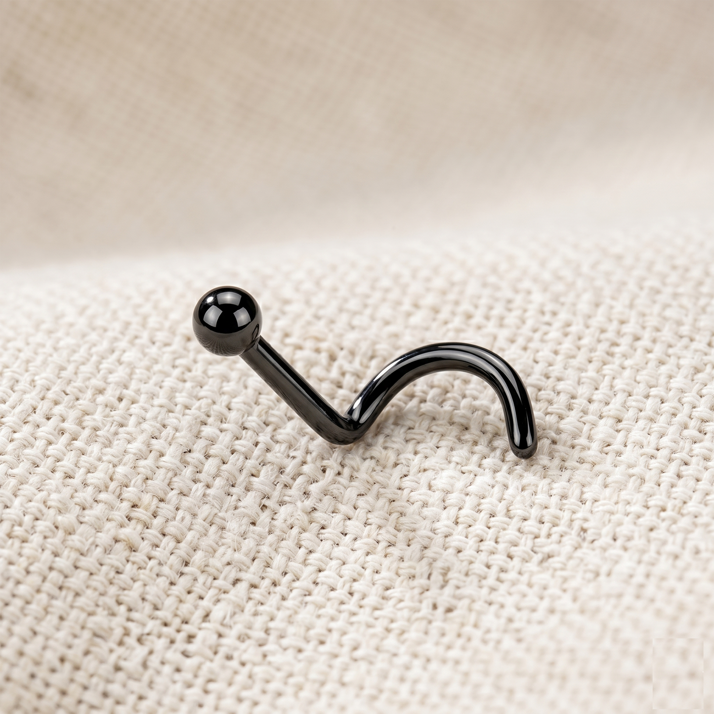 Titanium Round Ball Nose Screw Ring