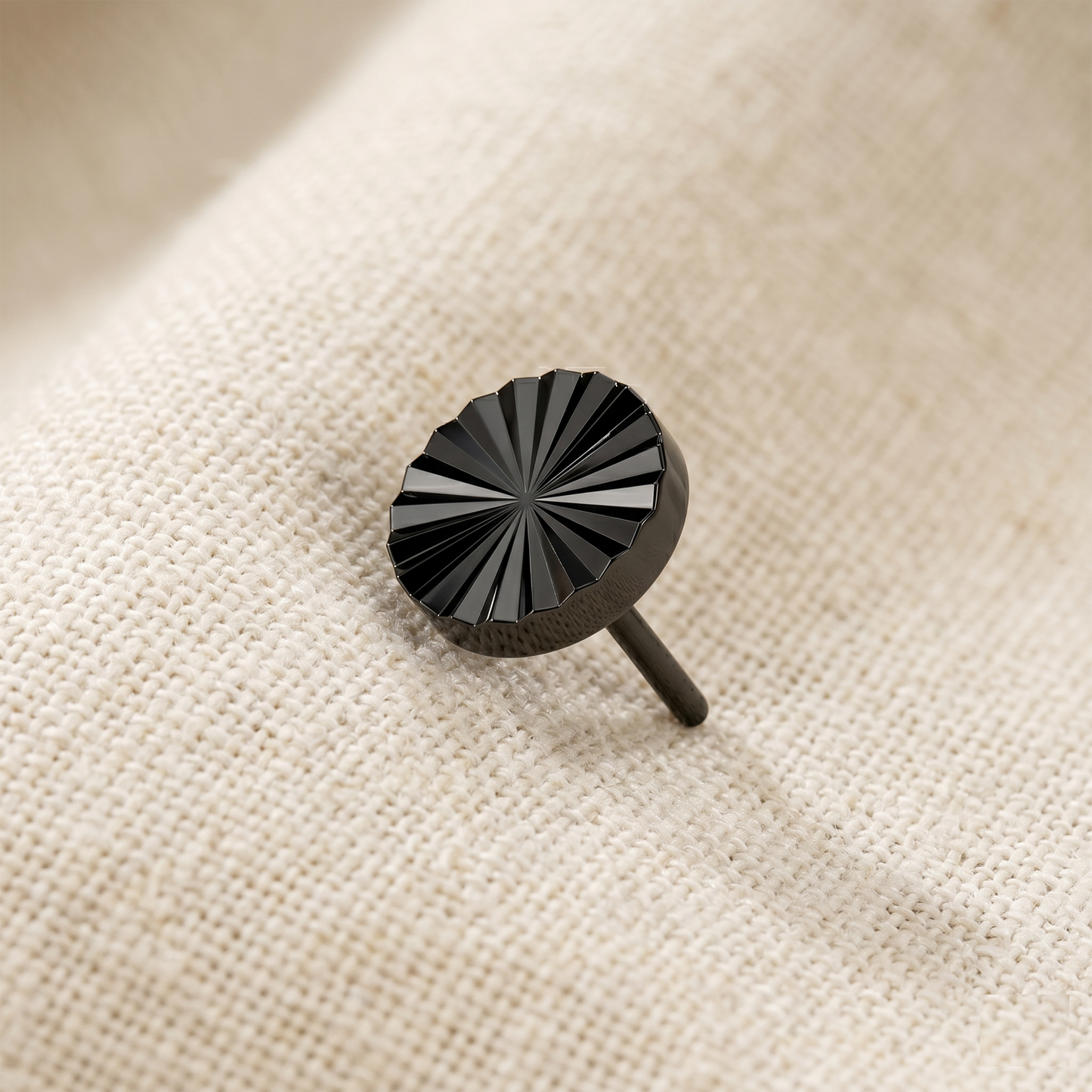 Titanium Round Dia-Cut Threadless Top