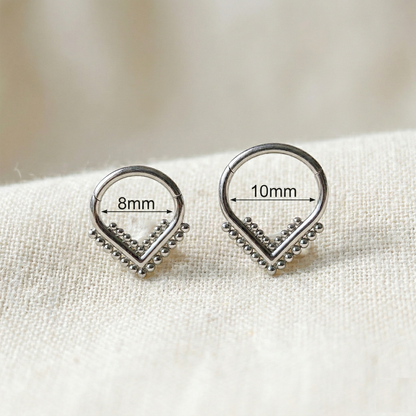 Titanium Chevron Double Ball Hinged Clicker 16G