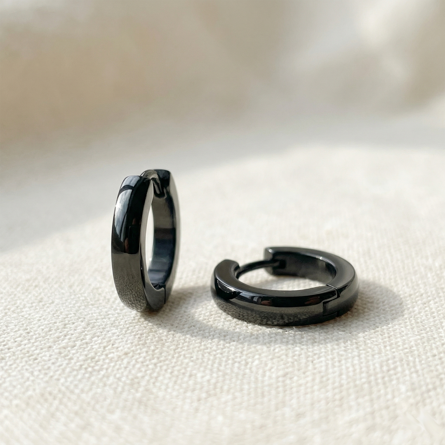 Surgical Steel Dome Huggie Hoop Earrings 2.5mm 20G