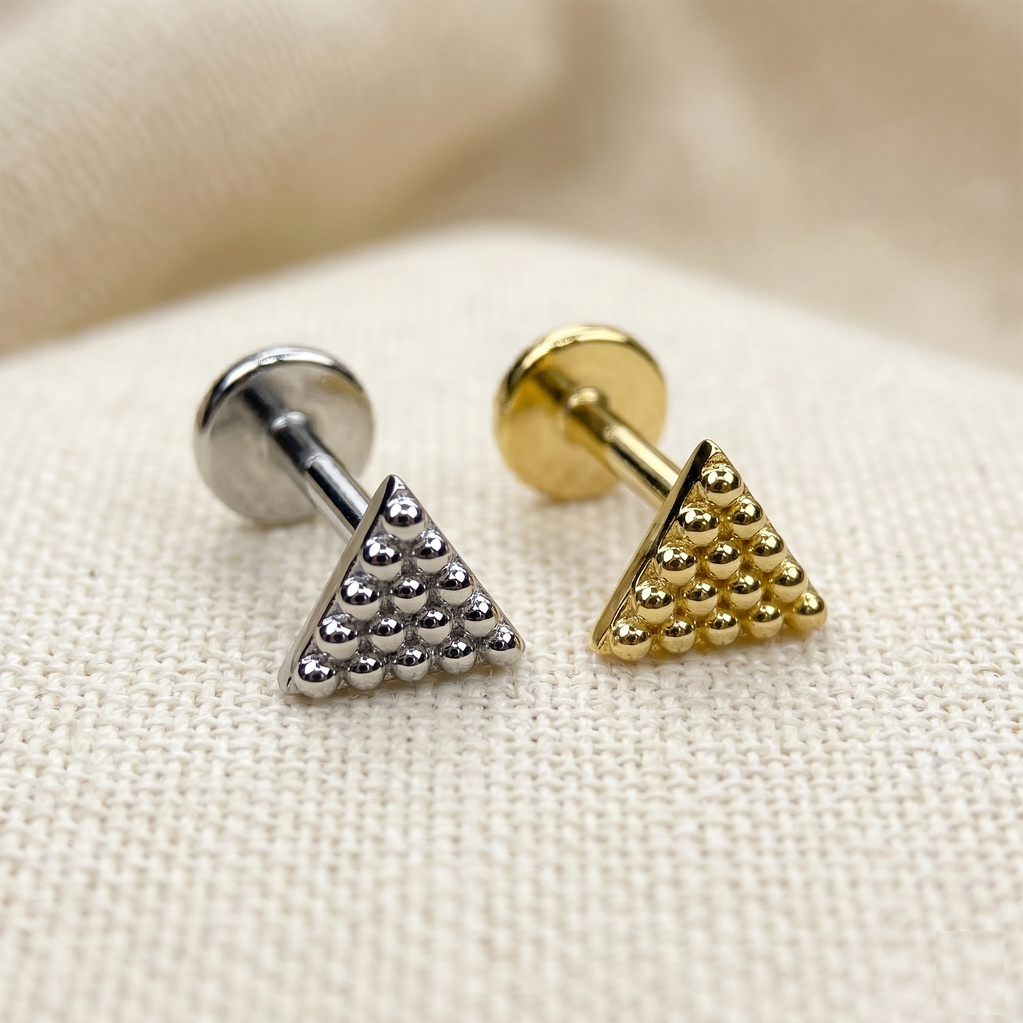 Titanium Beaded Triangle Threaded Stud 16G