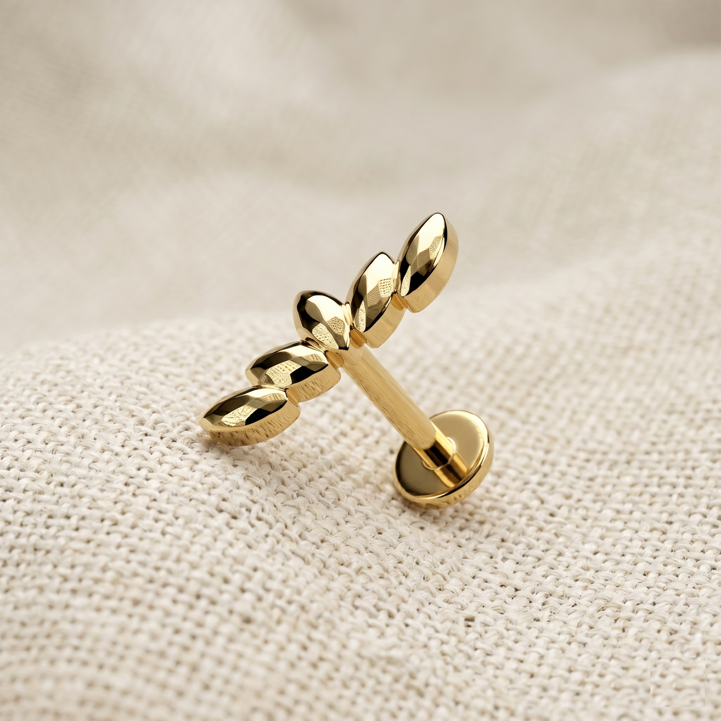 Surgical Steel Leaf Threaded Flat Back Stud 16G