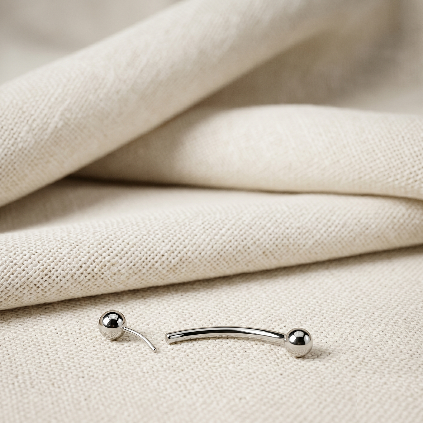 Titanium Threadless Curved Barbell 14G 16G