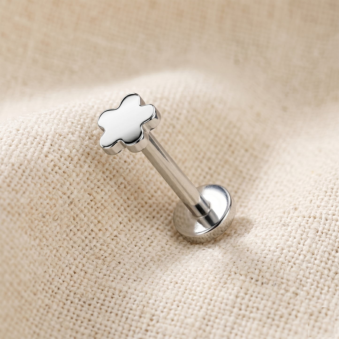 Titanium Plain Flower Threadless Stud
