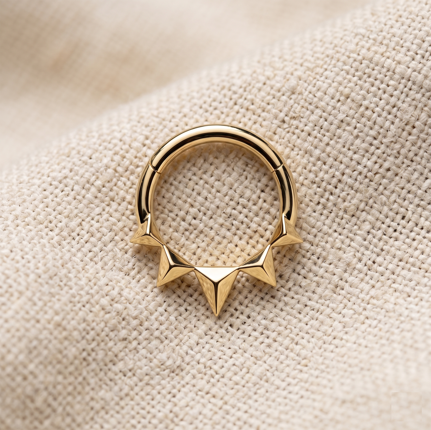 Surgical Steel Pyramid Hinged Clicker Ring 16G
