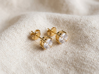 Titanium Prong Set Moissanite Stud Earrings 2 CT (Pair)