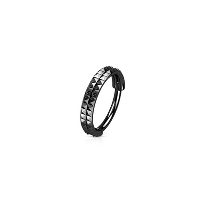 ✨ 16G Double Lined Pyramid Cuts Hinged Clicker Hoop