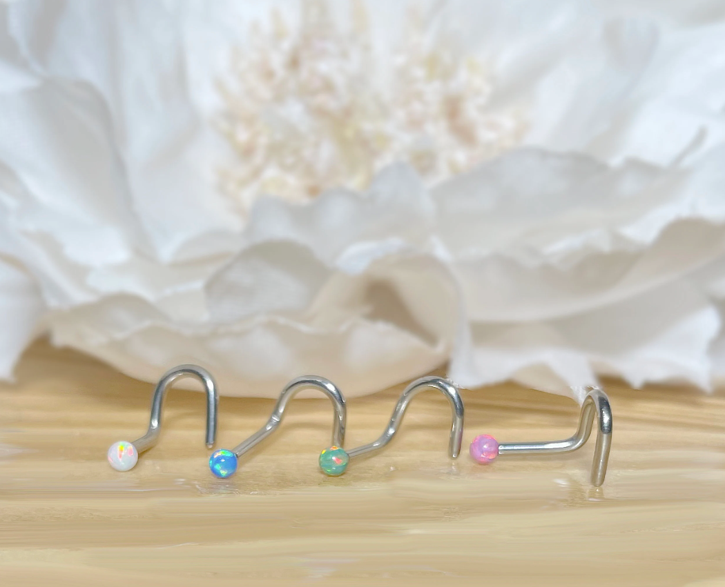 ✨ Opal Ball Nose Screw Ring