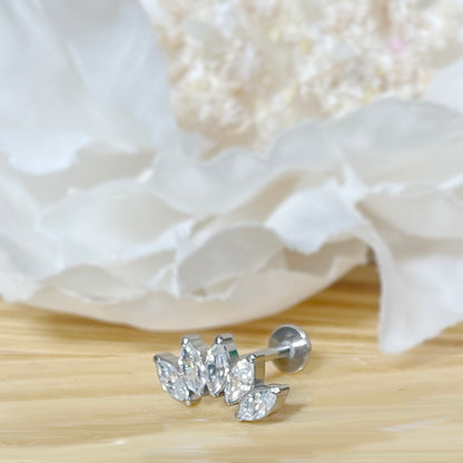 ✨ Titanium 5-Marquise CZ Fan Top Threadless Labret Bar Stud