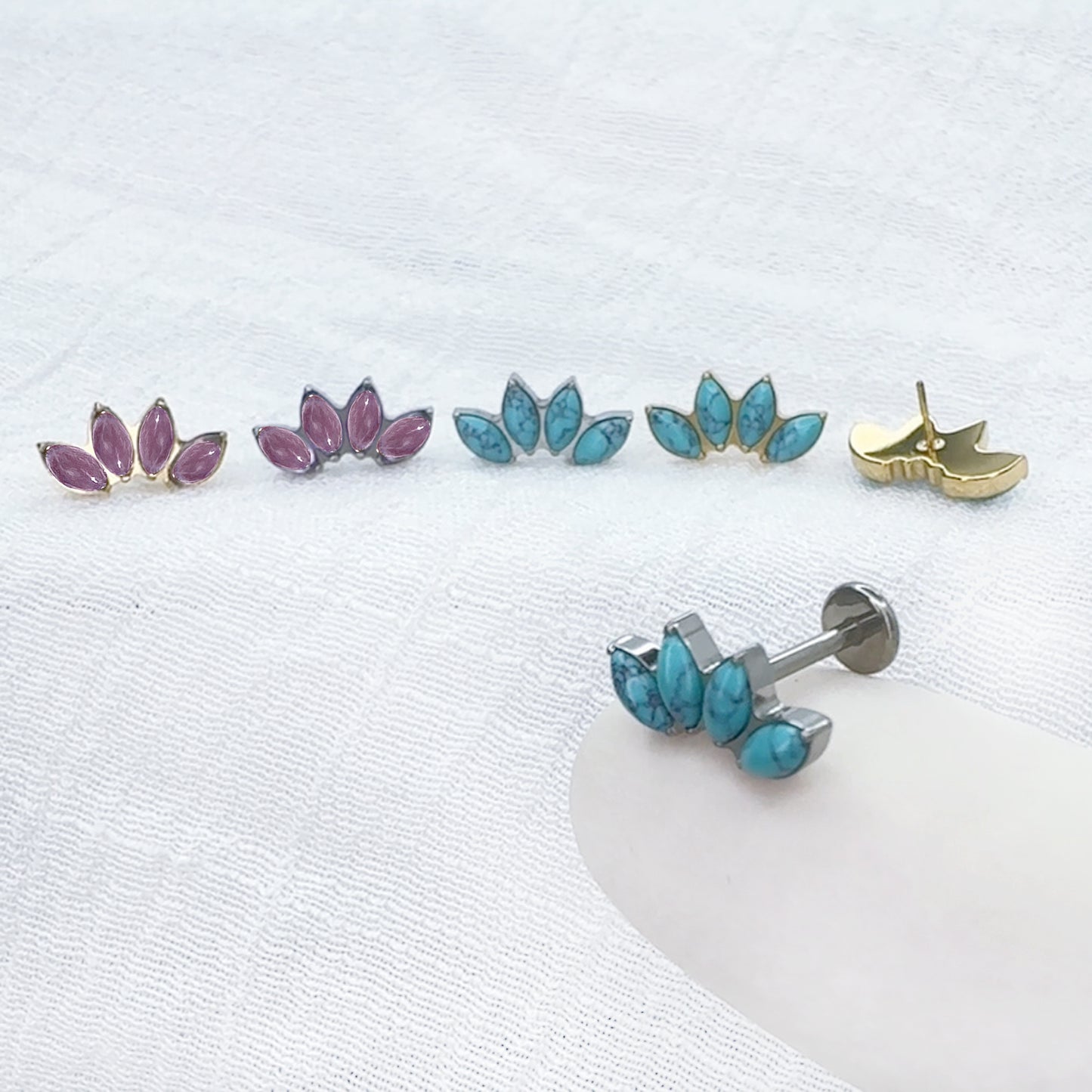 ✨ Titanium Marquise Natural Stone Top Threadless Labret