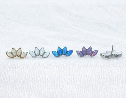 ✨ Titanium Marquise Opal Top Threadless Labret