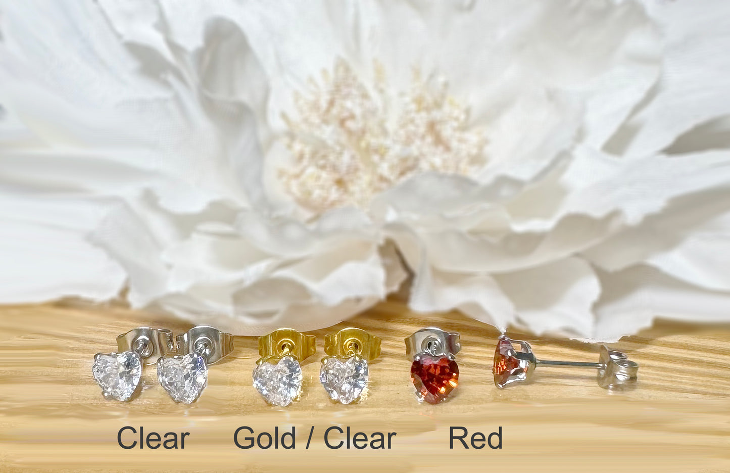 ✨ Surgical Steel Heart CZ with Prong Set Stud Earring