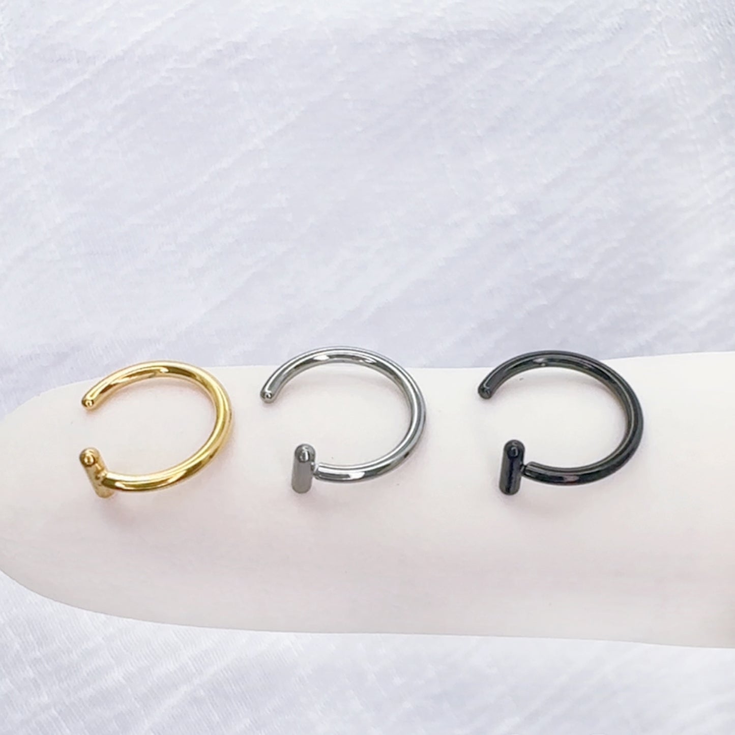 ✨ Titanium Nose Hoop Ring with Bar Stopper