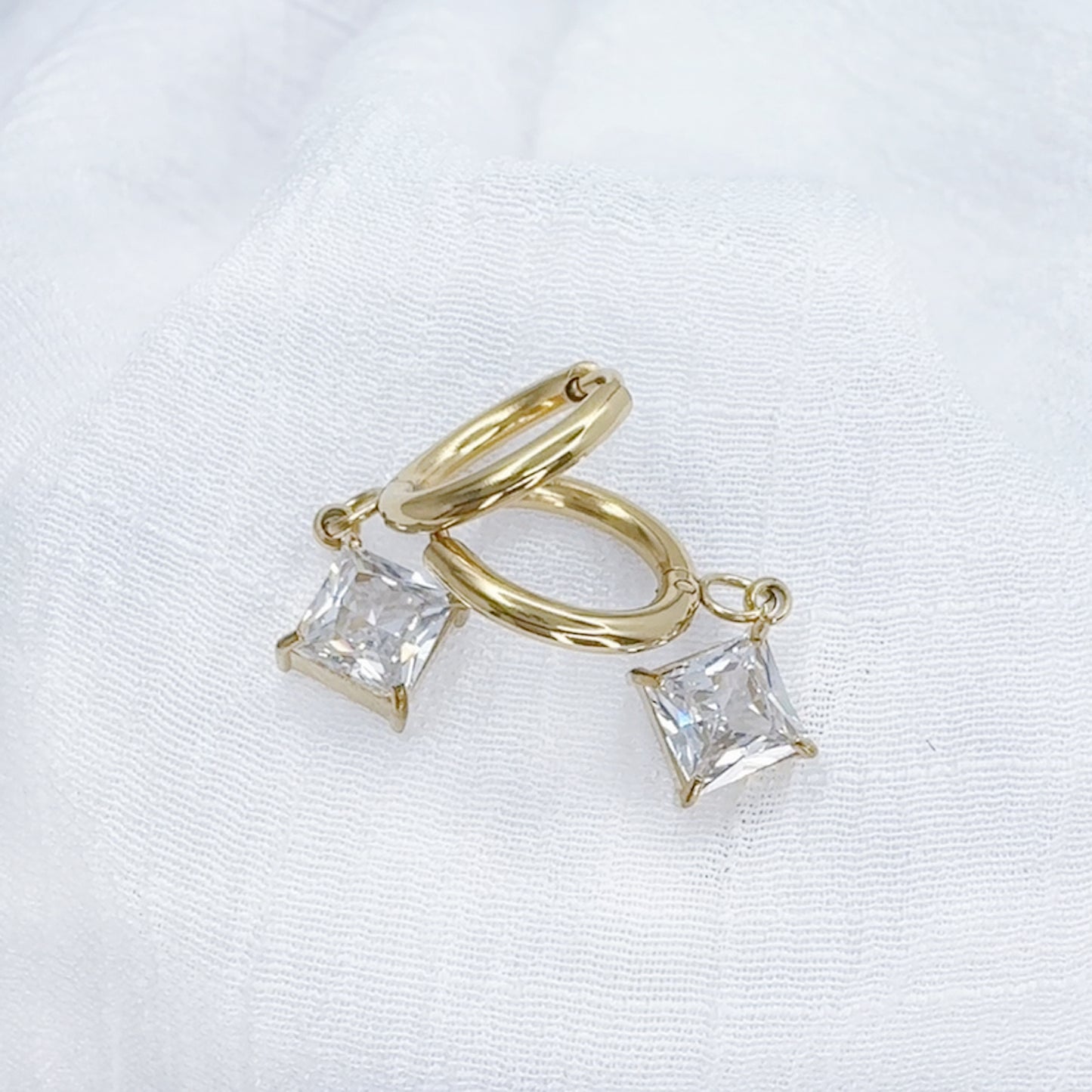 ✨ Surgical Steel Hinged Hoop Earrings with Prong-Setting CZ Dangle