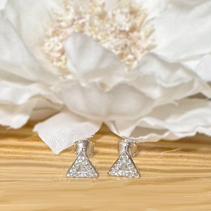 ✨ 925 Silver CZ Triangle Stud Earrings