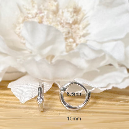 ✨ 925 Silver CZ Huggie Hoop Earrings