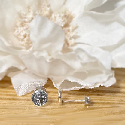 ✨ 925 Silver Ankh Stud Earrings