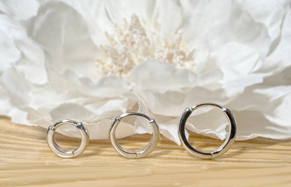 ✨ 925 Silver 2mm Plain Huggie Hoop Earrings