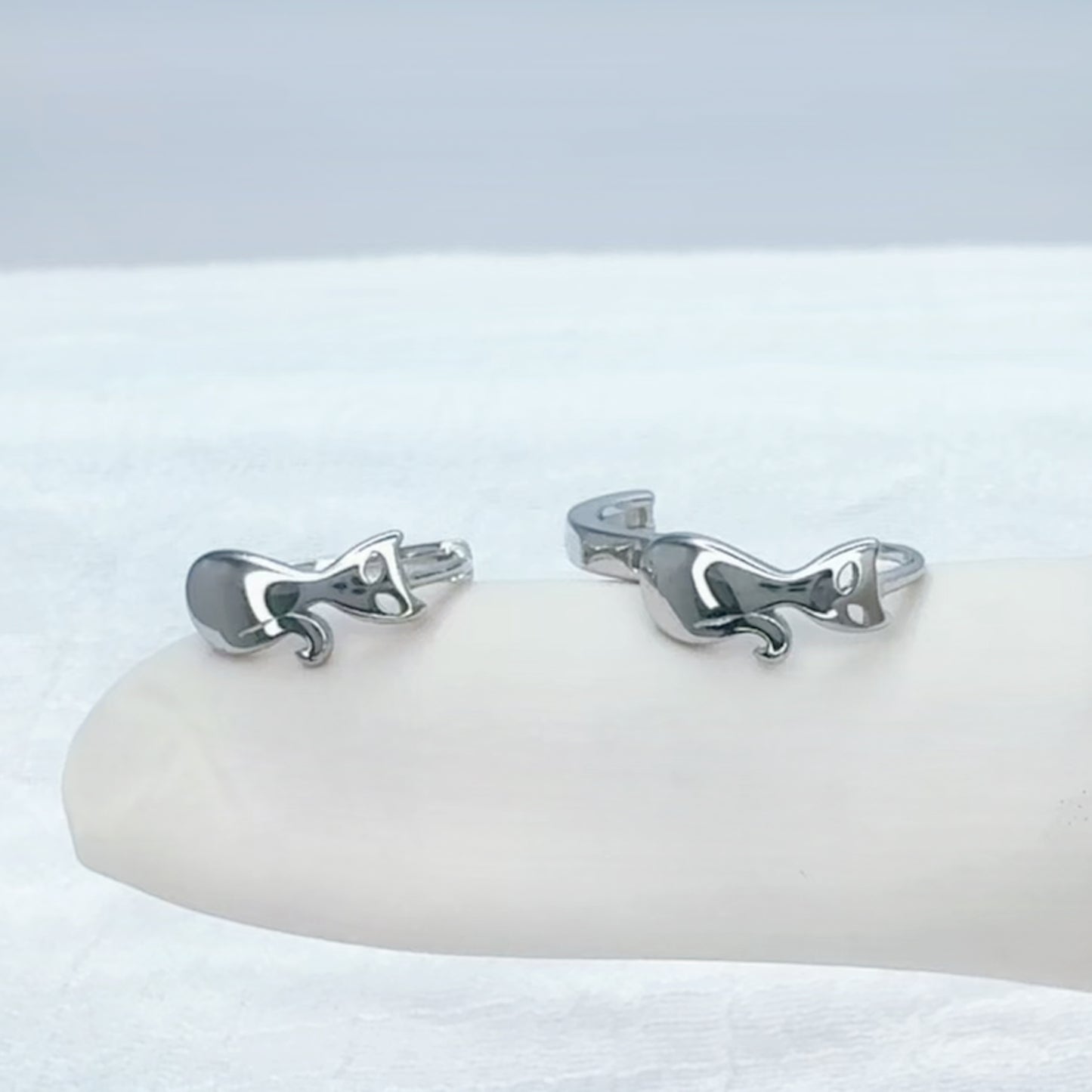 ✨ 925 Silver Cat Huggie Hoop Earrings